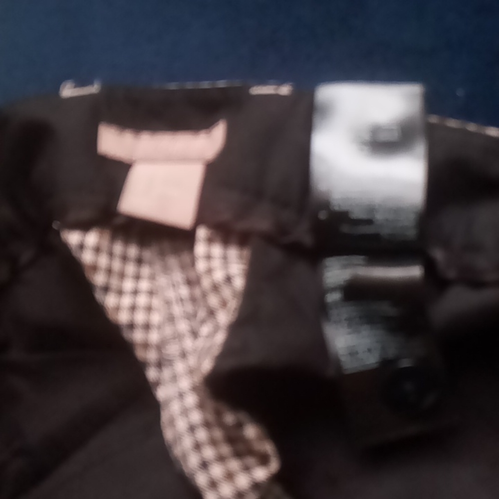 Woman pants - Picture 3 of 3